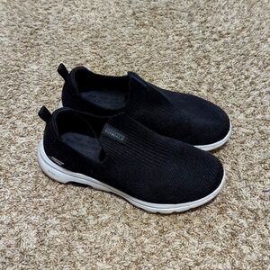 Skechers Go walk Slip on shoes